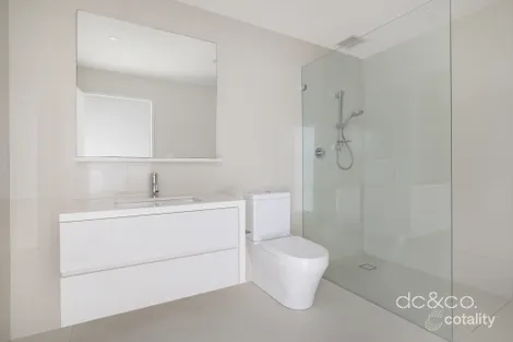 Property photo of 106/68 Peninsula Drive Breakfast Point NSW 2137