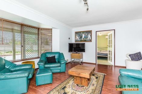 Property photo of 8 Waratah Drive Camillo WA 6111