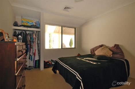 16 Osterley Tce, Darch, WA 6065