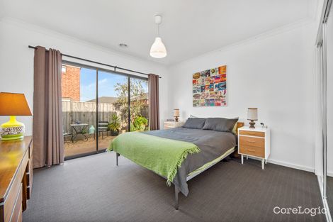 Property photo of 17 Red Poll Road Cranbourne West VIC 3977