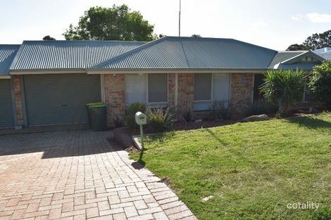 9 Corbett St, Scarborough, WA 6019