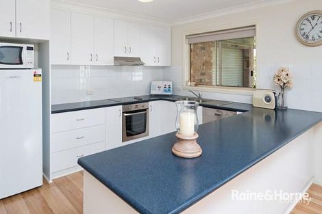 Property photo of 2 O'Regan Street Ashmont NSW 2650