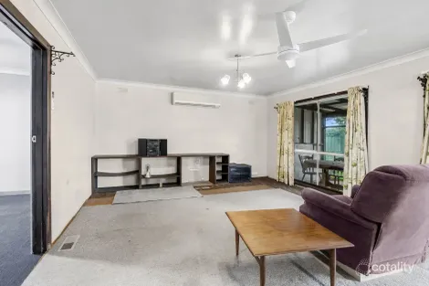 Property photo of 40 Narvik Avenue St Leonards VIC 3223