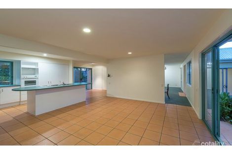 Property photo of 91A Goldieslie Road Indooroopilly QLD 4068