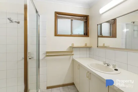 Property photo of 7 Hollywood Court Strathdale VIC 3550