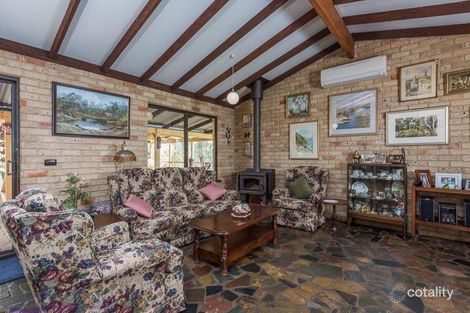 Property photo of 255 Falls Heights Gidgegannup WA 6083