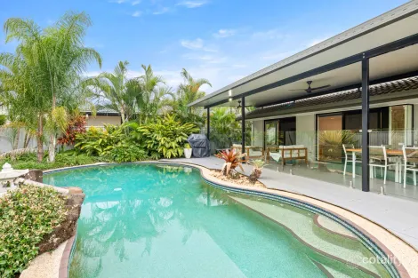 10 CAMPBELL ST, BUNDALL, QLD 4217