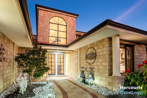 Property photo of 4 Venice Retreat Warnbro WA 6169