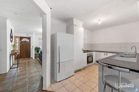 Property photo of 2 Devitt Court Burnside VIC 3023