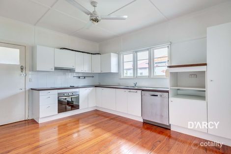 Property photo of 100 Newman Avenue Camp Hill QLD 4152