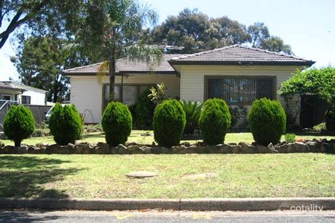 38 Iris St, Guildford West, NSW 2161