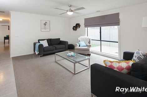 Property photo of 69 Broad Oak Drive Cranbourne East VIC 3977