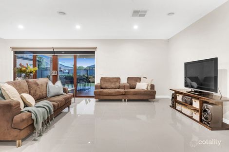 Property photo of 4 Bottlebrush Road Craigieburn VIC 3064
