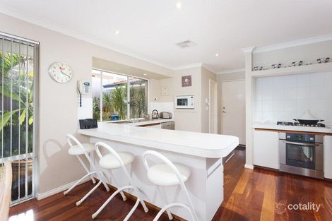 Property photo of 7 Burrows Place Winthrop WA 6150