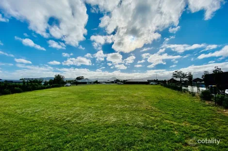 Property photo of 19 Diana Drive Spring Flat NSW 2850