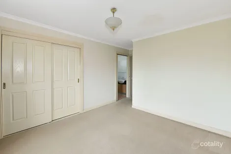 Property photo of 4/16 Cooper Street Essendon VIC 3040