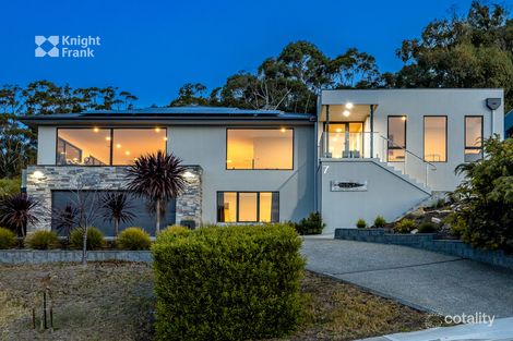 Property photo of 7 Bluebush Crescent Blackmans Bay TAS 7052