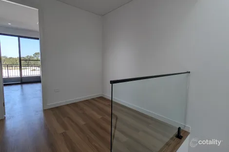 Property photo of 10 Raymond Street Bonnyrigg NSW 2177