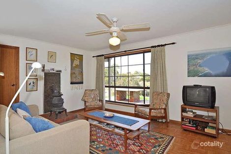 Property photo of 21 Solway Crescent Encounter Bay SA 5211