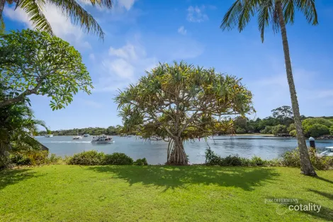 24 Noosa Pde, Noosa Heads, QLD 4567