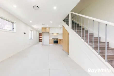 Property photo of 10 Fitzmaurice Glade Quakers Hill NSW 2763