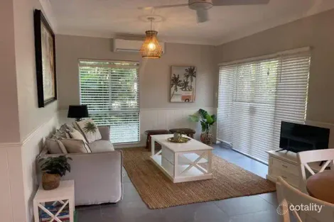 Property photo of 4/6-8 St Crispins Avenue Port Douglas QLD 4877