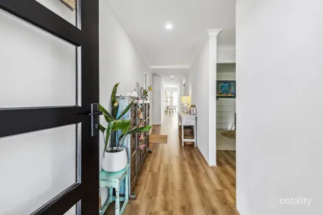 Property photo of 9 Kiewa Way Brabham WA 6055