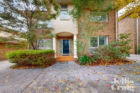 2/26 Edwards St, Burwood, VIC 3125