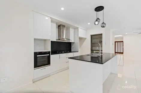 Property photo of 15 Enclave Bend Earlville QLD 4870