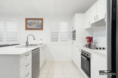 Property photo of 28 Crest Ridge Parade Brookwater QLD 4300