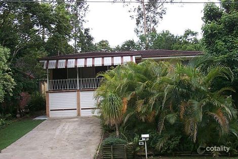 34 Cassandra St, Chapel Hill, QLD 4069