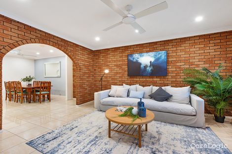 Property photo of 27 Warburton Street Chifley NSW 2036