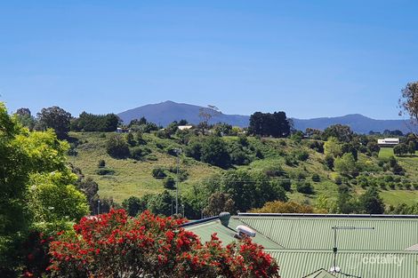 Property photo of 2/75 Hamilton Street Gisborne VIC 3437