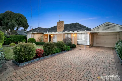 37 MATILDA RD, MOORABBIN, VIC 3189