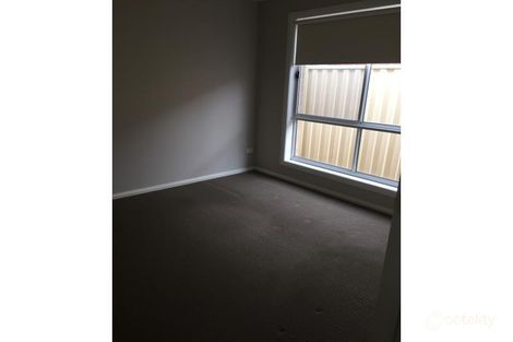 Property photo of 19 Lady Penrhyn Drive Harkness VIC 3337