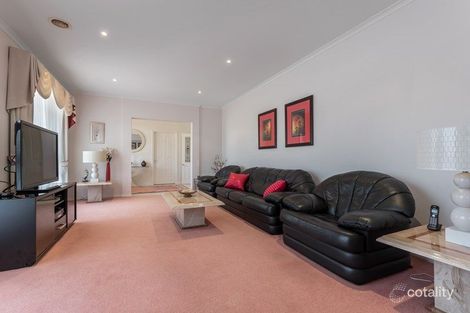 Property photo of 7 The Oaks Hillside VIC 3037