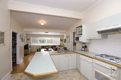 Property photo of 28 Hedderwick Street Essendon VIC 3040