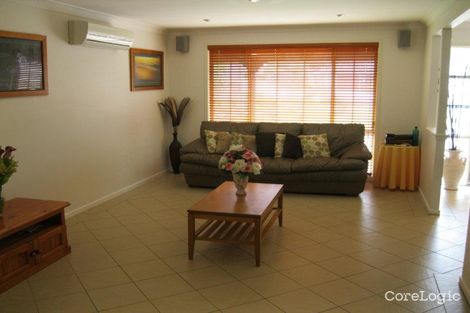 Property photo of 8 Durack Place Casula NSW 2170