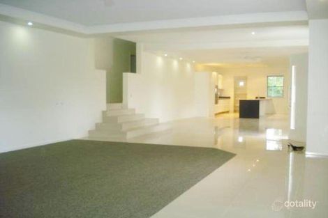 Property photo of 9 Mewsdale Row Tallai QLD 4213