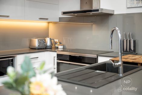 Property photo of 18 Georgette Court Eatons Hill QLD 4037