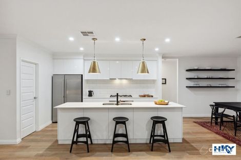 Property photo of 98 Bernborough Avenue Caversham WA 6055