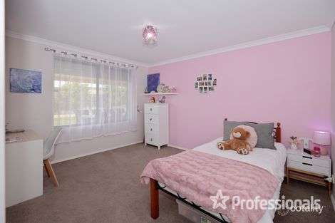 Property photo of 4 Bourne Terrace Ellenbrook WA 6069