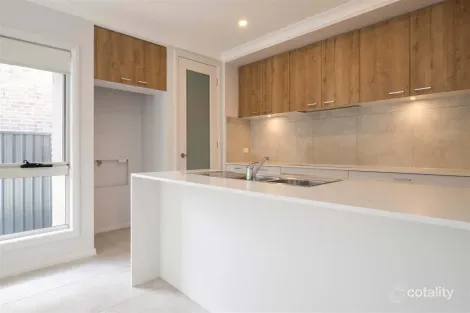 Property photo of 3 Bushel Approach Gilead NSW 2560