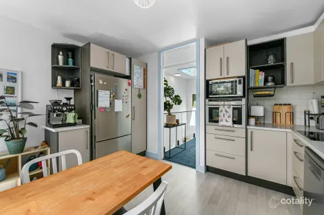 Property photo of 8/51 Mount Stuart Road Mount Stuart TAS 7000