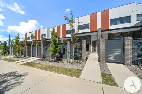 Property photo of 9/2 Trevor Gibson Way Taylor ACT 2913