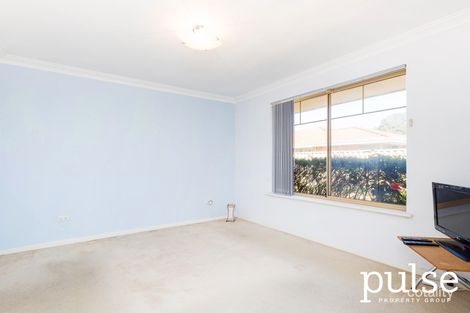 Property photo of 2/19 Corbel Street Shelley WA 6148