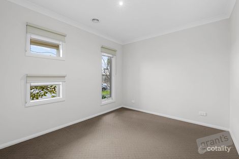 Property photo of 10 Lexington Crescent Officer VIC 3809