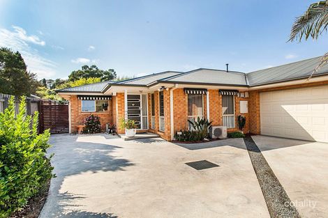 20b Longfellow Ave, Mooroolbark, VIC 3138