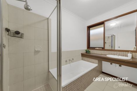 Property photo of 6 Jarvis Crescent Dandenong North VIC 3175