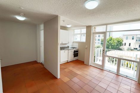 Property photo of 83/5-7 Esplanade Elizabeth Bay NSW 2011